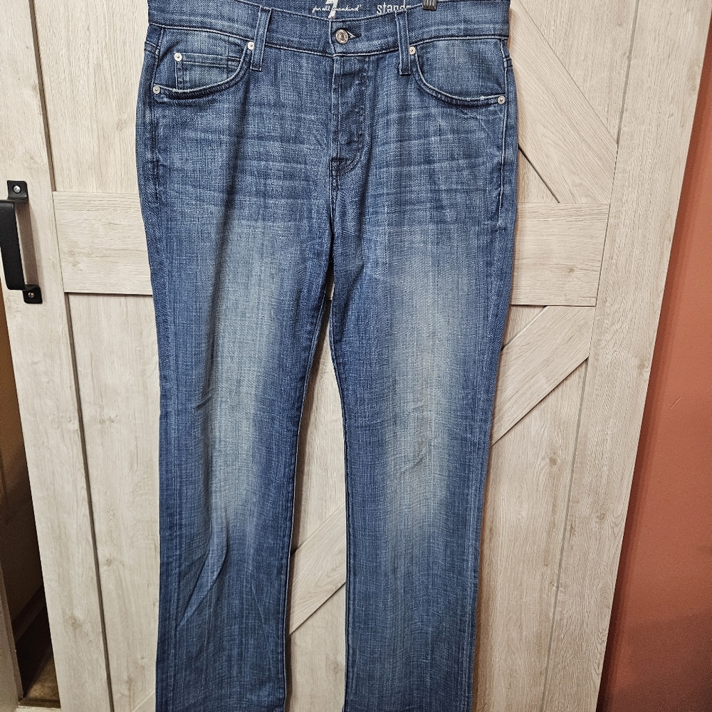 7 For All Mankind Women's Standard Jeans Size 31